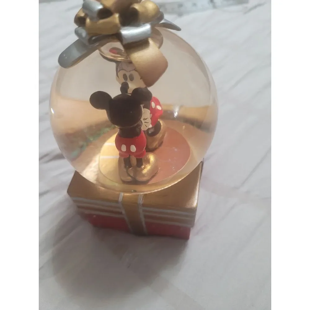 Disney Mickey & Minnie Mouse Snow Globe Gift Box Christmas Decoration‎